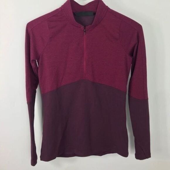 Under Armour fitted 1/4 Zipped long sleeve size XS…0565 - Picture 1 of 4